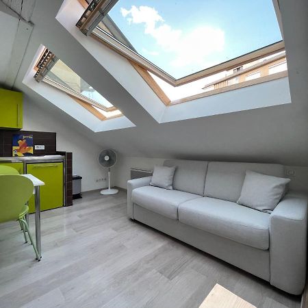 Studio Sous Les Toits Annecy Centre-Ville Екстериор снимка