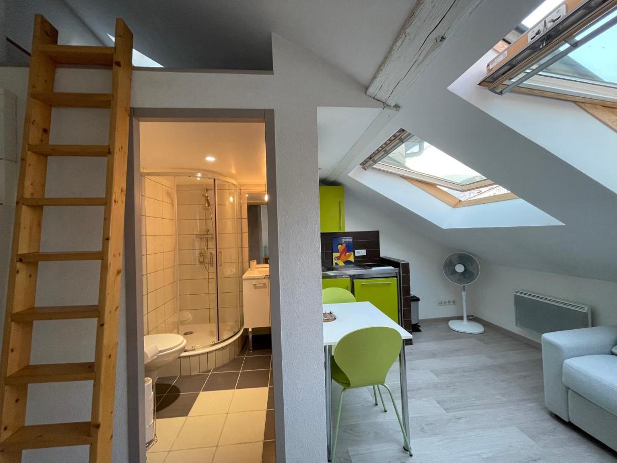 Studio Sous Les Toits Annecy Centre-Ville Екстериор снимка